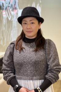 西葛西にある美容室「シーズヘア（SEES HAIR ）」のスタッフ「嶋田　千春」